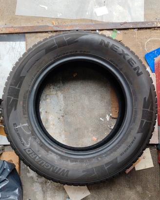 4 Gomme 215 65 R16 Nexen Seminuove DOT 22