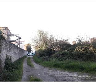 Terreno adiacente via Nobel