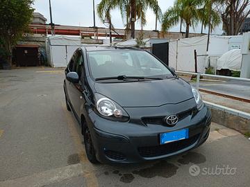 Toyota Aygo Sol Connect MMT automatica