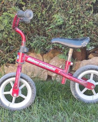 bicicletta senza pedali