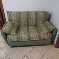 Divano letto e poltrona