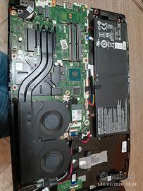 Acer Nitro (Per Parti di Ricambio) - Schermo, Scoc