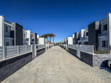 Villa di 160 m² con 4 locali a Roma