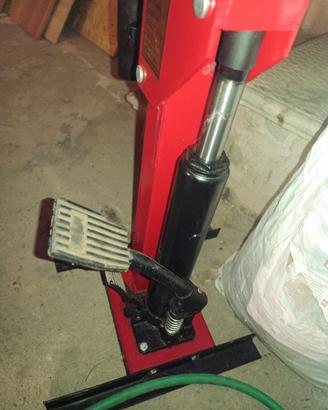 pressa per molle auto