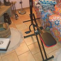 attrezzo fitness da ginnastica a casa