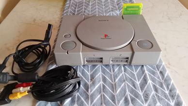 PLAYSTATION.1.ANNI 90/2000