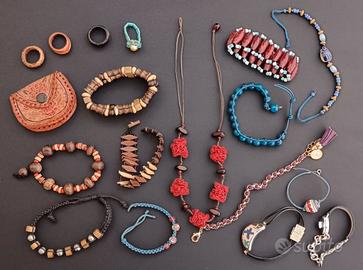 Anelli e braccialetti in legno e corda
