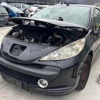 PEUGEOT 207 per ricambi usati