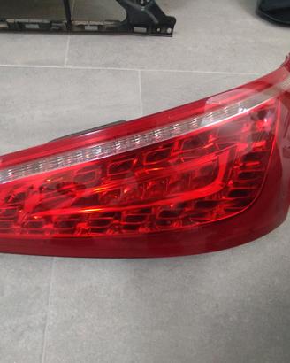 Fanale posteriore destro Audi Q5 anno 2010