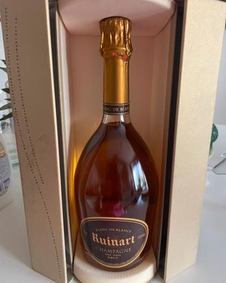 Ruinart champagne