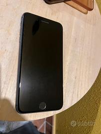 iPhone 8 Plus 64 Gb