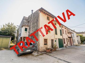 RUSTICO A VILLAFRANCA DI VERONA