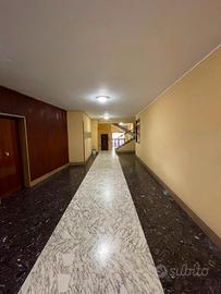 Stanza singola in appartamento di 80m2