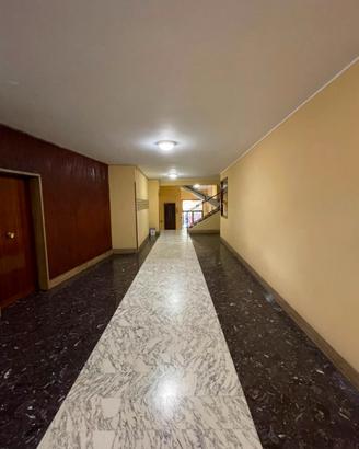 Stanza singola in appartamento di 80m2