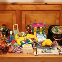 lotto giocattoli vintage statuette giochi musicali