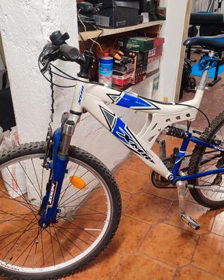 Mountain bike 26' ragazzo