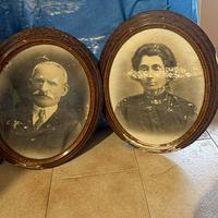 Ritratti d’epoca completi di cornice