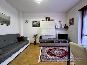 2 LOCALI A CARMAGNOLA