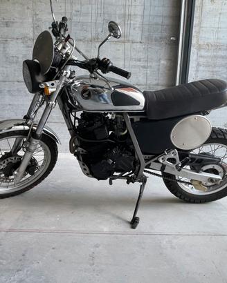 Scrambler special base honda xl600r