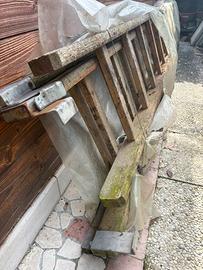 Sistema di scale in legno  componibili in serie