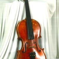 Violino cremonese costruito nel 1981.