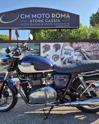 Triumph Bonneville SE