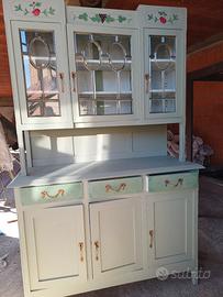 credenza della nonna restaurata