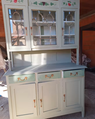 credenza della nonna restaurata