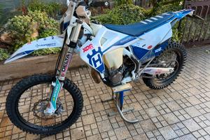 Husqvarna fe 450 Eritage model 2023 enduro motard