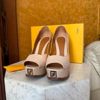 Fendi scarpe con il tacco donna decolletè sandali