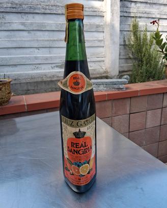 2 bottiglie Real Sangria di Cruz Garcia Vintage