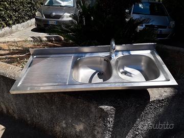 Lavello da cucina con rubinetto e sifone - Elettrodomestici In vendita a  Cosenza