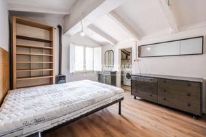 Bilocale al terzo piano con soffitta di 75mq.