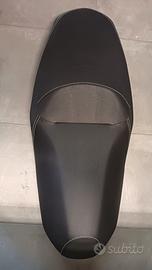 SELLA RIBASSATA ORIGINALE ORIGINALE TRICITY 300 20