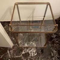 carrello portabevande in stile neoclassico