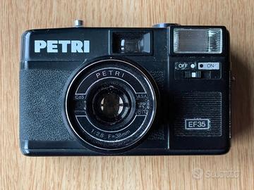 fotocamera Petri EF35