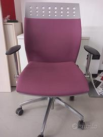 Poltrona nuova girevole