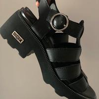 Cult shoes