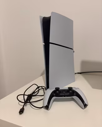 Playstation 5  825gb digital + Accessori Originali