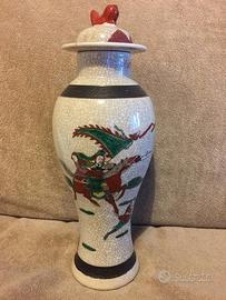 Antico vaso cinese nanchino craquelé con coperchio