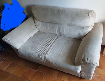 Ikea Divano 2 Posti