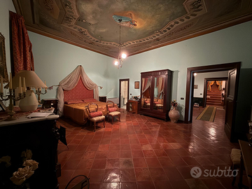 Palazzo storico del 700 per attività ricettive