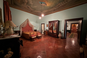 Palazzo storico del 700 per attività ricettive