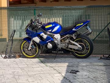 Yamaha R6 2001