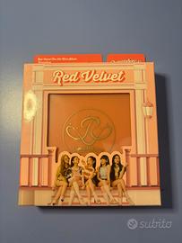Kpop almun Red Velvet Queendom
