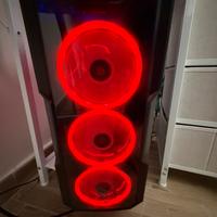 Pc gaming LED assemblato