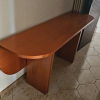 Tavolo ovale allungabile in legno 