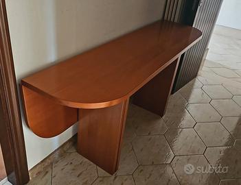 Tavolo ovale allungabile in legno 