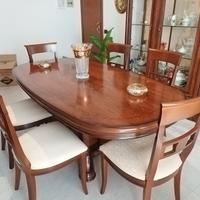 Sala da pranzo classica in legno massello