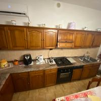 Cucina in legno da 7 mt